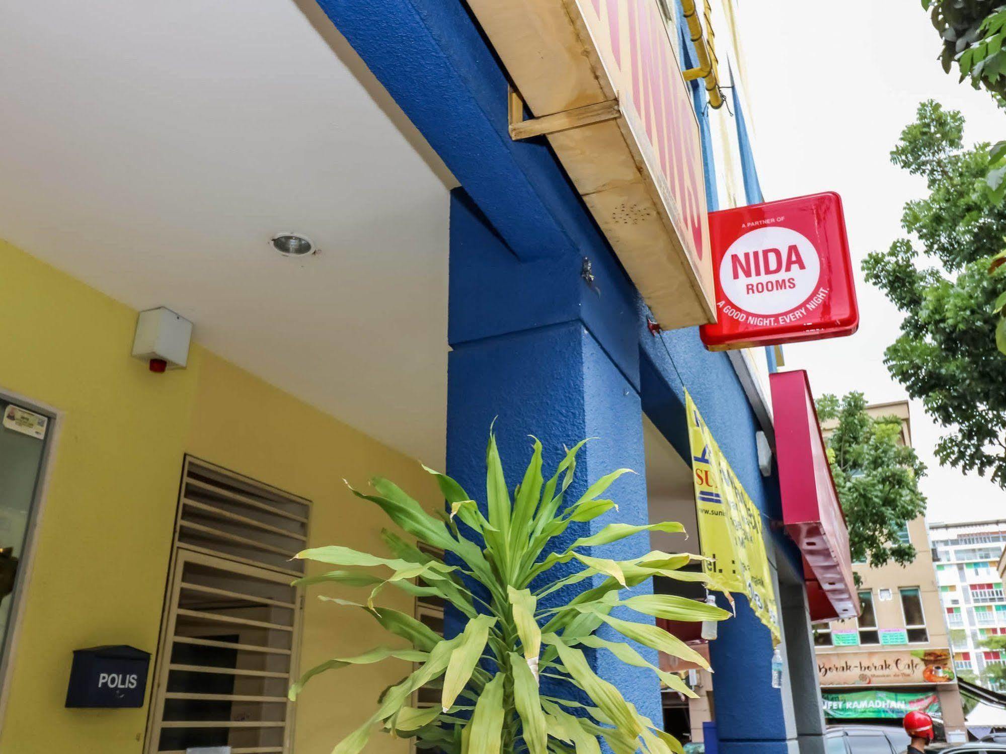 Nida Rooms Kota D Charm Petaling Jaya Exterior photo